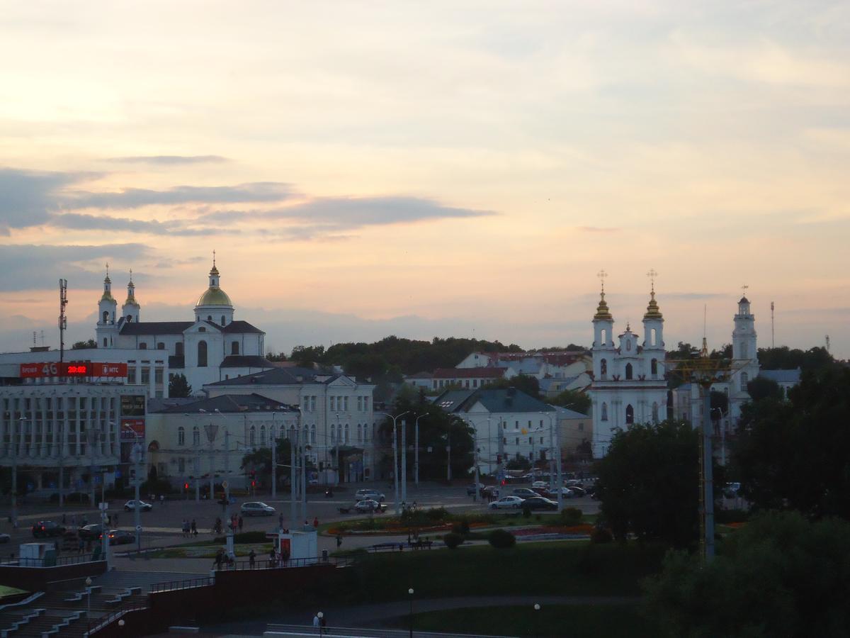 Apartment Bogdana Khmelnitskogo 7/13 Vitebsk Luaran gambar